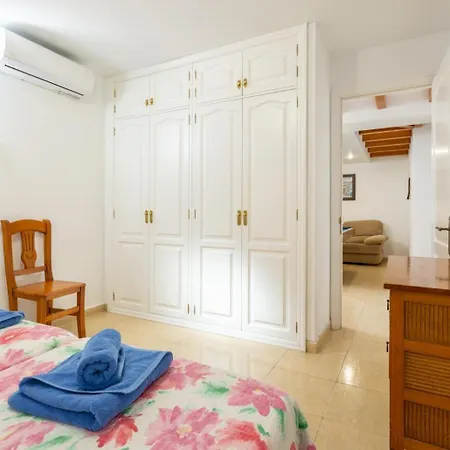 Villa Tania
