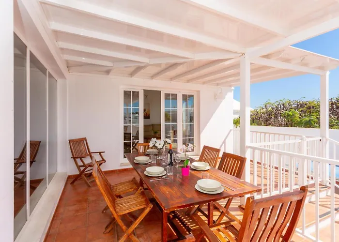 Tania * Πουέρτο Ντελ Κάρμεν